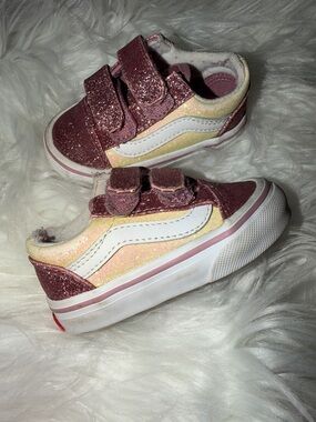 Vans Kids Glitter Velcro Sneakers - Rose Pink & Pale Yellow.
